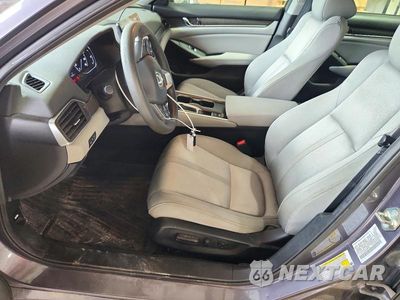 Zdjęcie 7 z 12 samochodu: 2020 HONDA ACCORD EX VIN:1HGCV1F40LA021901 - miniatura