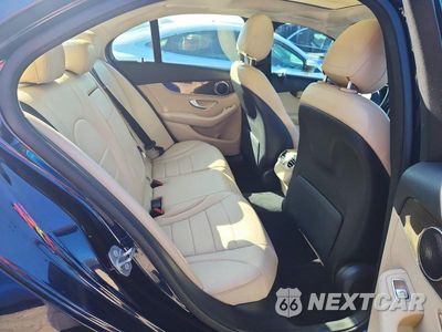 Zdjęcie 10 z 12 samochodu: 2016 MERCEDES-BENZ C 300 4MATIC VIN:55SWF4KB9GU170723 - miniatura