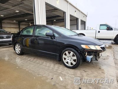 Czwarte zdjęcie samochodu z boku: 2011 HONDA CIVIC LX VIN:2HGFA1F55BH300035 - miniatura