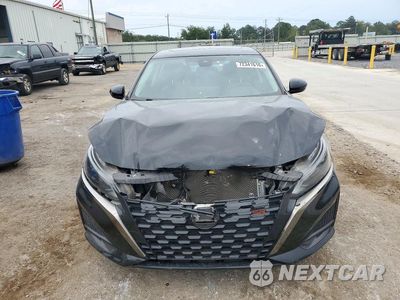 Piąte zdjęcie samochodu w środku: 2023 NISSAN ALTIMA SR VIN:1N4BL4CVXPN402478 - miniatura