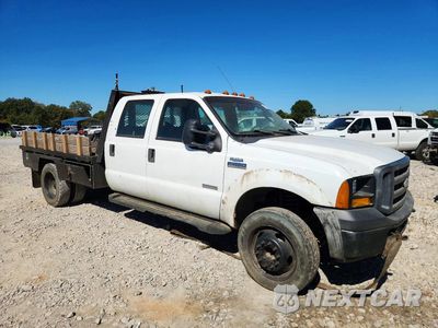 Czwarte zdjęcie samochodu z boku: 2006 FORD F450 SUPER DUTY VIN:1FDXW46P56EB59967 - miniatura