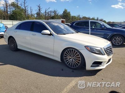Czwarte zdjęcie samochodu z boku: 2017 MERCEDES-BENZ S 550 4MATIC VIN:WDDUG8FB4HA307655 - miniatura