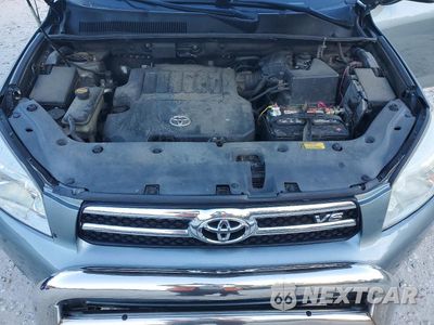 Zdjęcie 12 z 13 samochodu: 2008 TOYOTA RAV4 LIMITED VIN:JTMBK31V185041637 - miniatura