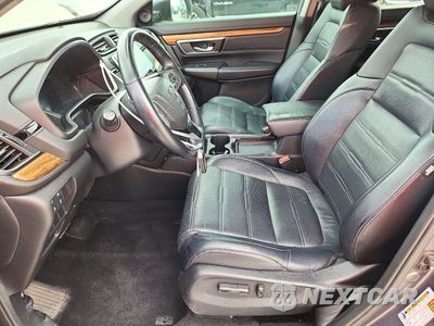 Zdjęcie 7 z 13 samochodu: 2018 HONDA CR-V TOURING VIN:7FARW1H91JE037659 - miniatura