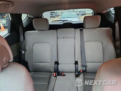 Zdjęcie 10 z 13 samochodu: 2014 HYUNDAI SANTA FE SPORT 2.4L VIN:5XYZT3LB4EG144942 - miniatura
