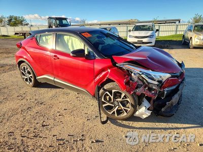 Czwarte zdjęcie samochodu z boku: 2020 TOYOTA C-HR XLE VIN:JTNKHMBX7L1072133 - miniatura