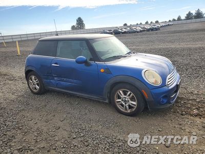 Czwarte zdjęcie samochodu z boku: 2012 MINI COOPER VIN:WMWSU3C58CT541013 - miniatura