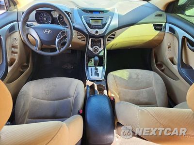 Zdjęcie 8 z 12 samochodu: 2011 HYUNDAI ELANTRA GLS VIN:5NPDH4AE3BH027856 - miniatura