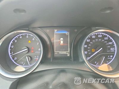 Zdjęcie 9 z 13 samochodu: 2019 TOYOTA CAMRY SE VIN:4T1B11HKXKU693491 - miniatura