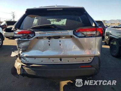 Zdjęcie 6 z 13 samochodu: 2019 TOYOTA RAV4 LE VIN:2T3K1RFV0KC014574 - miniatura