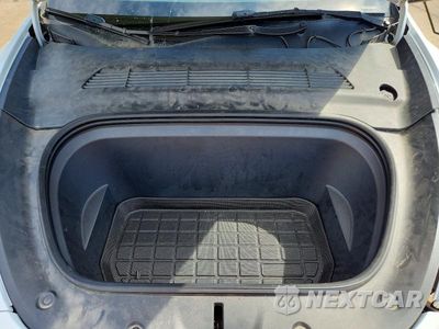 Zdjęcie 12 z 13 samochodu: 2023 TESLA MODEL Y VIN:7SAYGDEF4PF797158 - miniatura