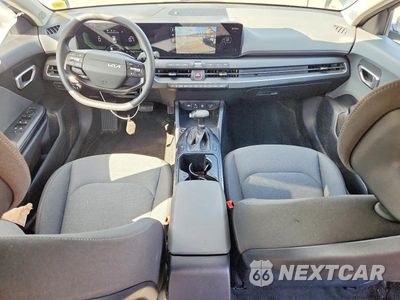 Zdjęcie 8 z 12 samochodu: 2025 KIA K4 LXS VIN:3KPFT4DE0SE047330 - miniatura