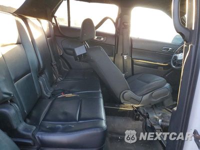 Zdjęcie 11 z 13 samochodu: 2018 FORD EXPLORER POLICE INTERCEPTOR VIN:1FM5K8AR1JGC74873 - miniatura