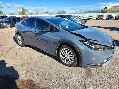 Czwarte zdjęcie samochodu z boku: 2026 TOYOTA PRIUS PLUG-IN HYBRID SE VIN:JTDACACUXT3064971 - miniatura