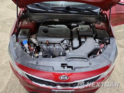 Zdjęcie 11 z 12 samochodu: 2019 KIA OPTIMA S VIN:5XXGT4L38KG313480 - miniatura