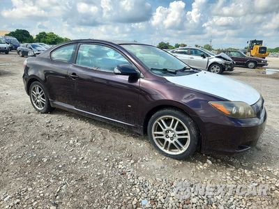 Czwarte zdjęcie samochodu z boku: 2009 SCION TC BASE VIN:JTKDE167X90288953 - miniatura