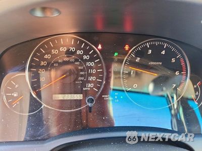 Zdjęcie 9 z 13 samochodu: 2003 LEXUS GX 470 VIN:JTJBT20X230018879 - miniatura
