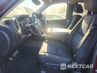 Zdjęcie 7 z 12 samochodu: 2013 CHEVROLET SILVERADO K1500 LT VIN:1GCRKSE7XDZ147088 - miniatura