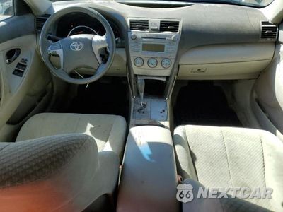Zdjęcie 8 z 12 samochodu: 2009 TOYOTA CAMRY LE VIN:4T4BE46K69R062570 - miniatura