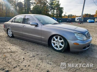 Czwarte zdjęcie samochodu z boku: 2006 MERCEDES-BENZ S 500 4MATIC VIN:WDBNG84J36A471547 - miniatura