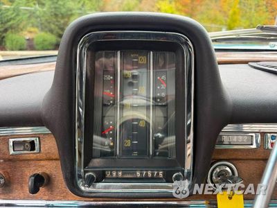 Zdjęcie 8 z 10 samochodu: 1965 MERCEDES-BENZ 220 S AUTOMATIC TRANSMISSION VIN:138027 - miniatura