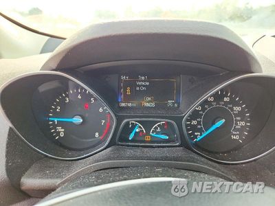 Zdjęcie 9 z 13 samochodu: 2018 FORD ESCAPE SE VIN:1FMCU9GD2JUC16033 - miniatura