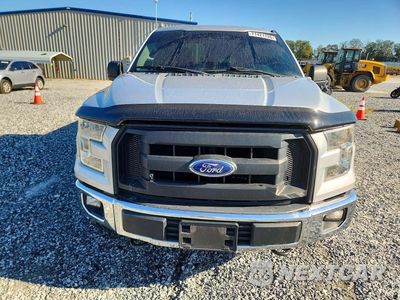 Piąte zdjęcie samochodu w środku: 2016 FORD F150 SUPER CAB VIN:1FTEX1E89GKE59631 - miniatura