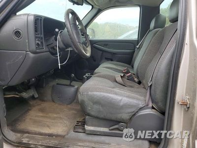 Zdjęcie 7 z 12 samochodu: 2004 GMC NEW SIERRA K1500 VIN:1GTEK14V24Z272840 - miniatura