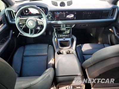 Zdjęcie 8 z 13 samochodu: 2024 PORSCHE CAYENNE E-HYBRID VIN:WP1AE2AY8RDA29353 - miniatura