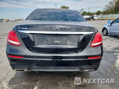 Zdjęcie 6 z 12 samochodu: 2017 MERCEDES-BENZ E 300 VIN:WDDZF4JB2HA011641 - miniatura