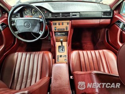 Zdjęcie 8 z 12 samochodu: 1989 MERCEDES-BENZ 300 E VIN:WDBEA30D8KA949153 - miniatura