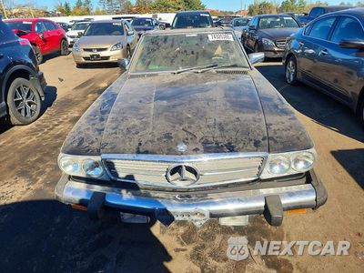 Piąte zdjęcie samochodu w środku: 1988 MERCEDES-BENZ 560 SL VIN:WDBBA48D1JA088393 - miniatura