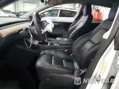 Zdjęcie 7 z 13 samochodu: 2024 TESLA MODEL Y VIN:7SAYGDEE2RA260103 - miniatura