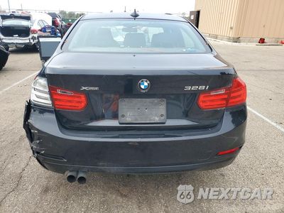 Zdjęcie 6 z 12 samochodu: 2013 BMW 328 XI VIN:WBA3B3C53DF537428 - miniatura