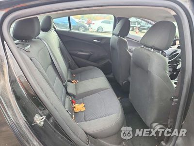 Zdjęcie 10 z 13 samochodu: 2017 CHEVROLET CRUZE LS VIN:1G1BC5SM8H7171927 - miniatura