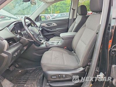 Zdjęcie 7 z 13 samochodu: 2019 CHEVROLET TRAVERSE LT VIN:1GNEVGKW6KJ274020 - miniatura