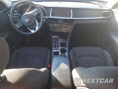 Zdjęcie 8 z 12 samochodu: 2019 KIA OPTIMA LX VIN:5XXGT4L39KG363742 - miniatura