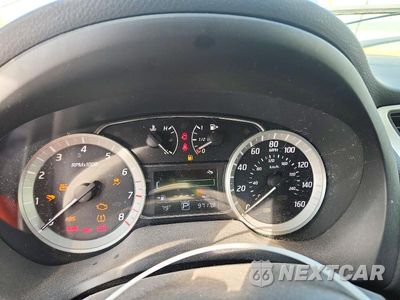 Zdjęcie 9 z 13 samochodu: 2015 NISSAN SENTRA SV VIN:3N1AB7AP8FY250476 - miniatura