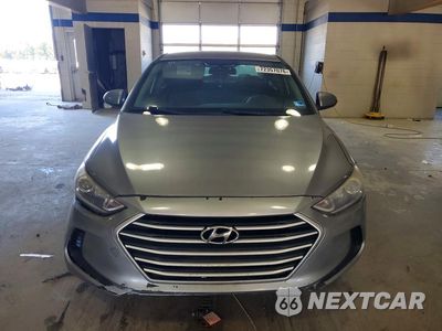 Piąte zdjęcie samochodu w środku: 2017 HYUNDAI ELANTRA SE VIN:5NPD84LF8HH015278 - miniatura