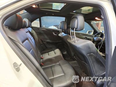 Zdjęcie 10 z 12 samochodu: 2011 MERCEDES-BENZ E 350 4MATIC VIN:WDDHF8HB4BA385426 - miniatura