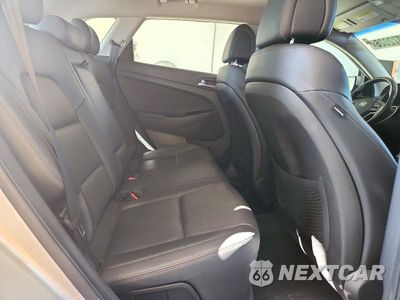 Zdjęcie 11 z 13 samochodu: 2016 HYUNDAI TUCSON LIMITED VIN:KM8J33A2XGU245769 - miniatura
