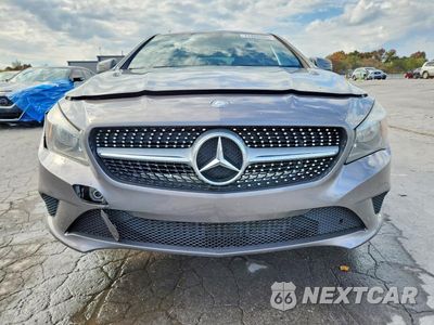 Piąte zdjęcie samochodu w środku: 2014 MERCEDES-BENZ CLA 250 4MATIC VIN:WDDSJ4GB1EN123875 - miniatura