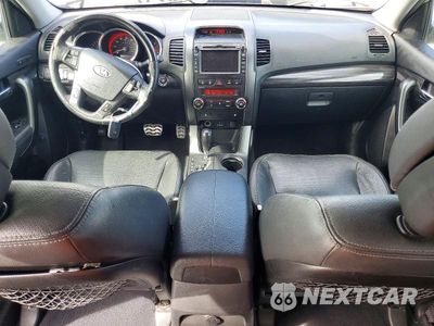 Zdjęcie 8 z 13 samochodu: 2012 KIA SORENTO SX VIN:5XYKW4A21CG276510 - miniatura