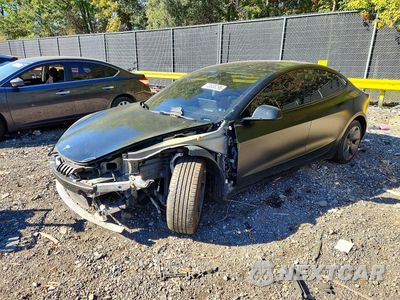 2022 TESLA MODEL 3 5YJ3E1EA4NF341853 - główne zdjęcie licytacji z USA - miniatura