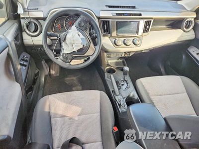 Zdjęcie 8 z 13 samochodu: 2014 TOYOTA RAV4 LE VIN:JTMZFREV7EJ012808 - miniatura