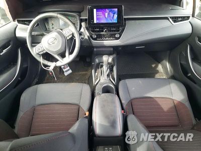 Zdjęcie 8 z 12 samochodu: 2024 TOYOTA COROLLA HYBRID NIGHTSHADE VIN:JTDBCMFE3R3040093 - miniatura