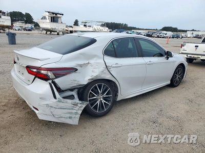 Trzecie zdjęcie samochodu z tyłu: 2022 TOYOTA CAMRY SE VIN:4T1G11AK7NU056448 - miniatura