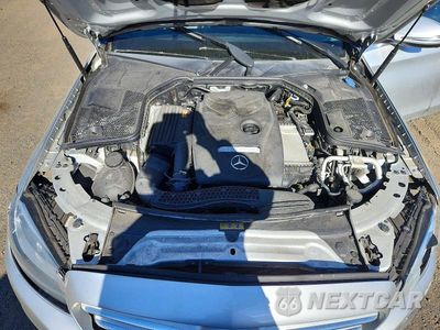 Zdjęcie 11 z 12 samochodu: 2018 MERCEDES-BENZ C 300 4MATIC VIN:55SWF4KB4JU241169 - miniatura