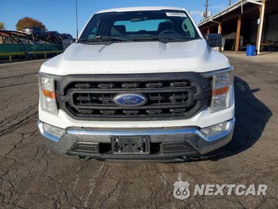 Piąte zdjęcie samochodu w środku: 2022 FORD F150 SUPER CAB VIN:1FTFX1E80NKE02168 - miniatura