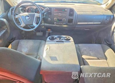 Zdjęcie 8 z 12 samochodu: 2013 CHEVROLET SILVERADO K1500 LT VIN:3GCPKSE76DG334058 - miniatura